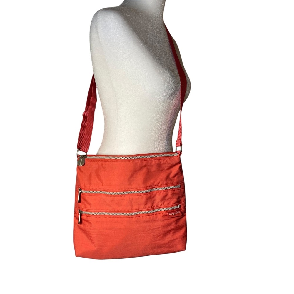 Baggallini Crossbody Bag Lightweight Travel Purse‎ Everyday Shoulder Bag